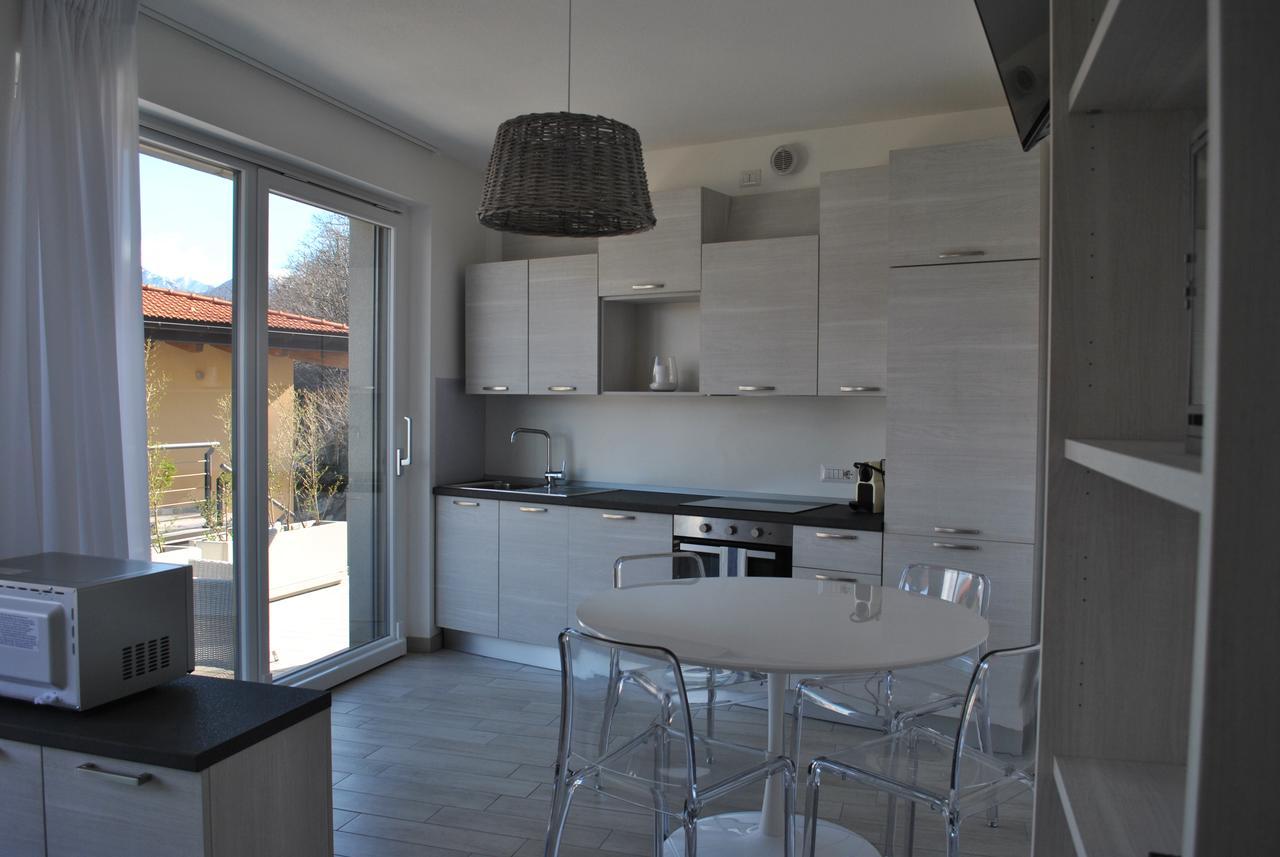 Baia Blu - Luxury Apartments With Pool Cremia Εξωτερικό φωτογραφία
